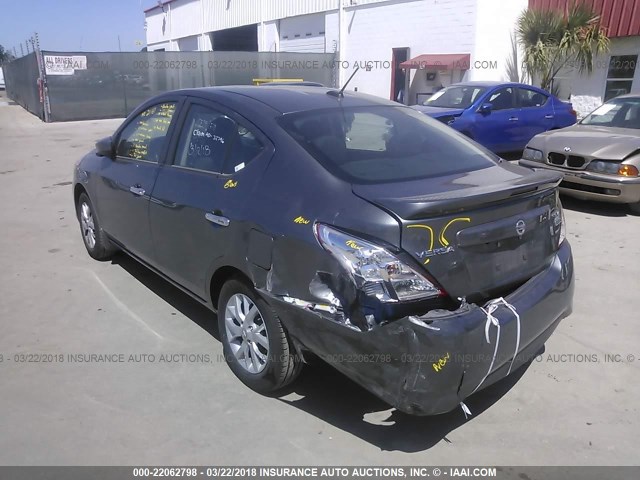 3N1CN7AP0HL828246 - 2017 NISSAN VERSA S/S PLUS/SV/SL GRAY photo 6