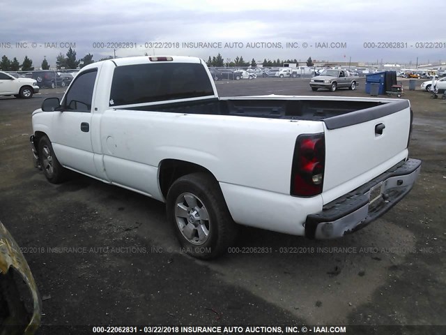 1GCEC14X35Z101580 - 2005 CHEVROLET SILVERADO C1500 WHITE photo 3