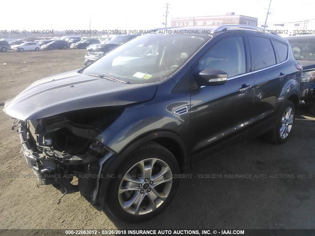 1FMCU9J9XGUB50067 - 2016 FORD ESCAPE TITANIUM GRAY photo 2