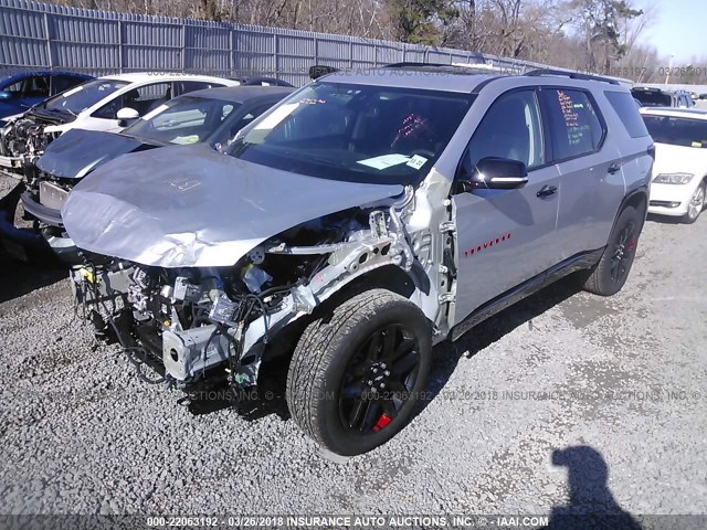 1GNEVJKW0JJ155780 - 2018 CHEVROLET TRAVERSE PREMIER SILVER photo 2