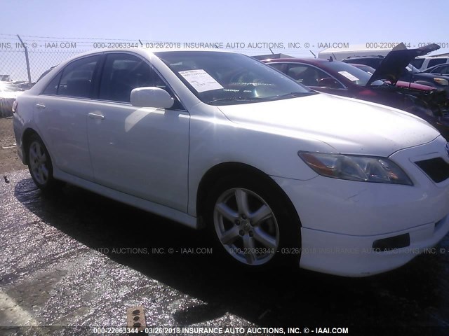 4T1BE46K37U609639 - 2007 TOYOTA CAMRY NEW GENERAT CE/LE/XLE/SE WHITE photo 1