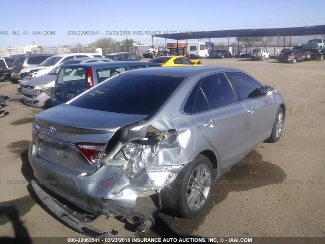 4T1BF1FK2FU040535 - 2015 TOYOTA CAMRY LE/XLE/SE/XSE SILVER photo 4