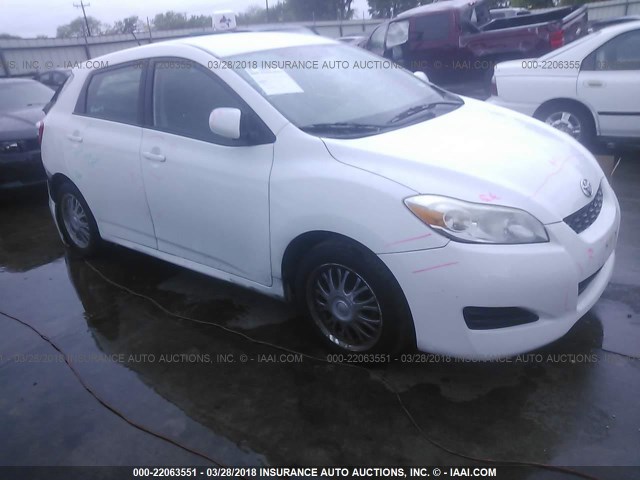 2T1KU4EE3BC545479 - 2011 TOYOTA COROLLA MATRIX  WHITE photo 1