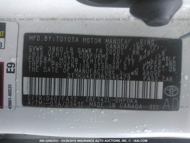 2T1KU4EE3BC545479 - 2011 TOYOTA COROLLA MATRIX  WHITE photo 9