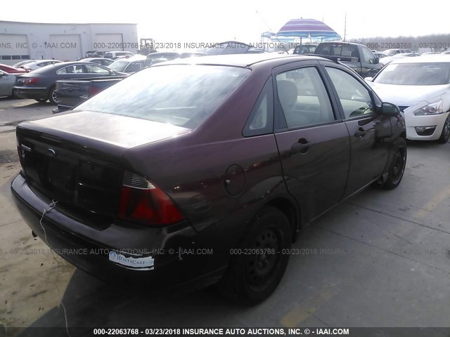 1FAFP34N47W244356 - 2007 FORD FOCUS ZX4/S/SE/SES RED photo 4