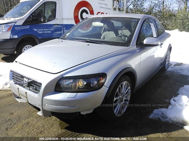 YV1MK672782049986 - 2008 VOLVO C30 T5 SILVER photo 2