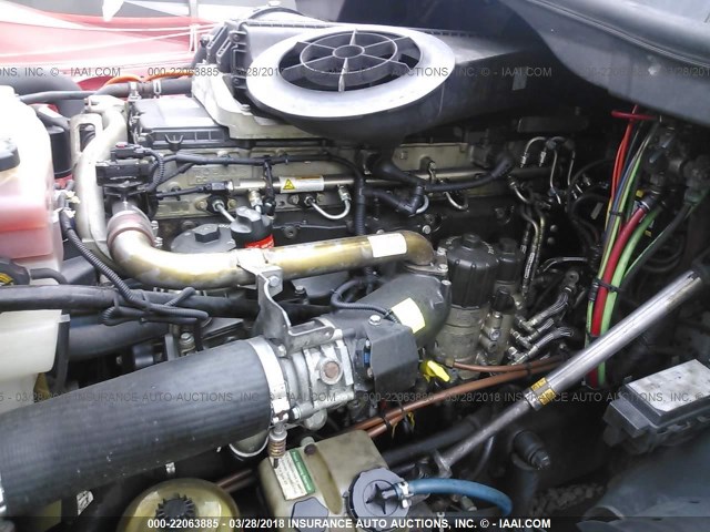 1FUJGLDR0CLBN9559 - 2012 FREIGHTLINER CASCADIA 125  WHITE photo 9