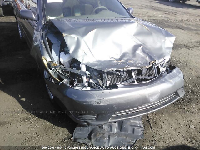 4T1BE32K25U558261 - 2005 TOYOTA CAMRY LE/XLE/SE GRAY photo 6