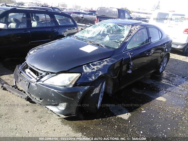 JTHBK262972030618 - 2007 LEXUS IS 250 GRAY photo 2