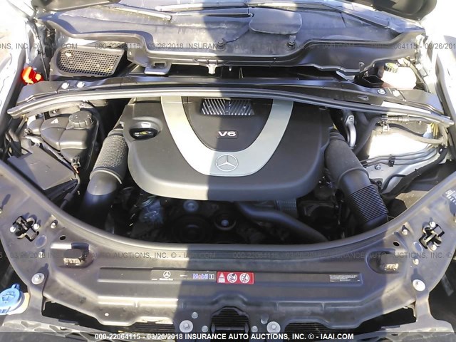 4JGCB6FB7AA104138 - 2010 MERCEDES-BENZ R 350 4MATIC SILVER photo 10