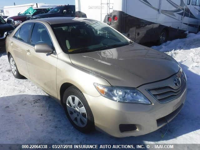 4T1BF3EK4BU599205 - 2011 TOYOTA CAMRY SE/LE/XLE Коричневый фото 1