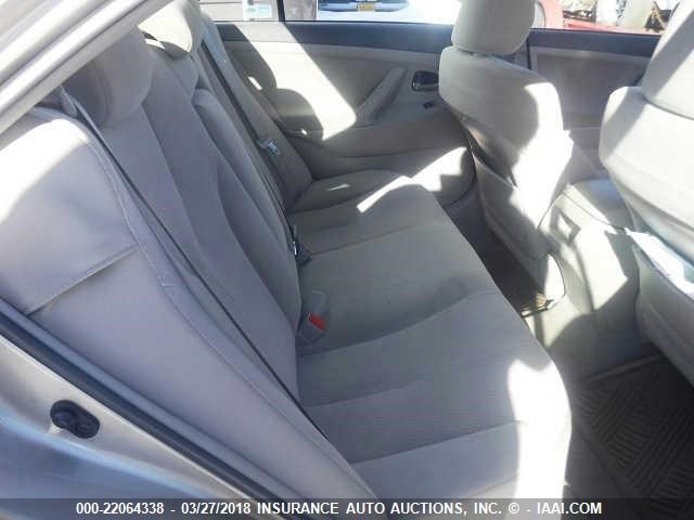 4T1BF3EK4BU599205 - 2011 TOYOTA CAMRY SE/LE/XLE Коричневый фото 8