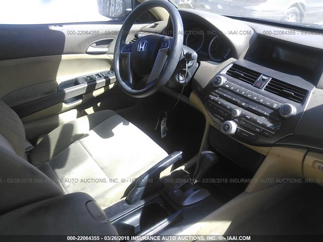 1HGCP26438A021219 - 2008 HONDA ACCORD LXP GOLD photo 5