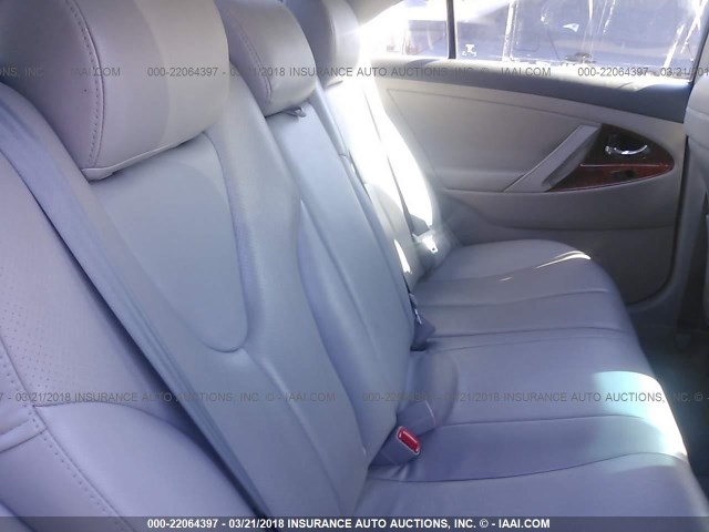 4T1BE46K38U792123 - 2008 TOYOTA CAMRY CE/LE/XLE/SE SILVER photo 8