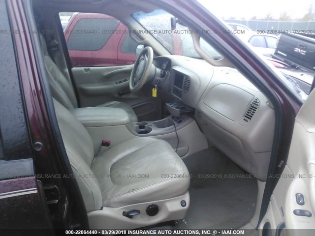 1FMFU18L4YLB03754 - 2000 FORD EXPEDITION EDDIE BAUER MAROON photo 5