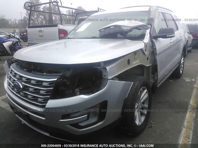 1FM5K7DH0HGA12012 - 2017 FORD EXPLORER XLT SILVER photo 2