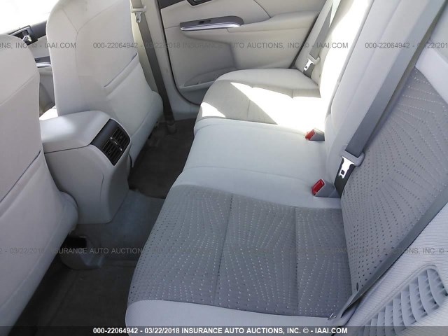 4T1BD1FKXEU141052 - 2014 TOYOTA CAMRY HYBRID/LE/XLE 银色 照片 8