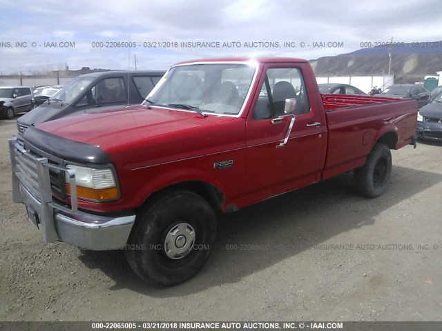 1FTHF25H9SLB63775 - 1995 FORD F250 RED photo 2