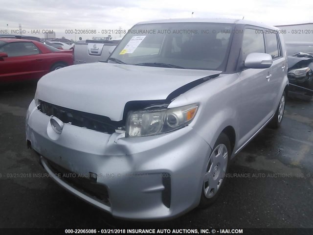 JTLZE4FE8CJ011530 - 2012 TOYOTA SCION XB SILVER photo 2