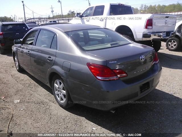 4T1BK36B67U167829 - 2007 TOYOTA AVALON XL/XLS/TOURING/LIMITED GRAY photo 3