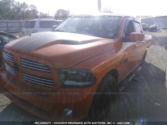 1C6RR6MT8FS677158 - 2015 RAM 1500 SPORT ORANGE photo 2