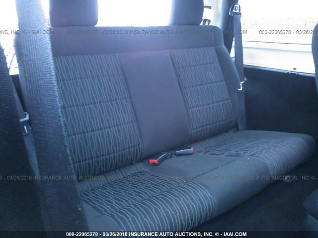 1J4AA2D10BL596285 - 2011 JEEP WRANGLER SPORT 银色 照片 8