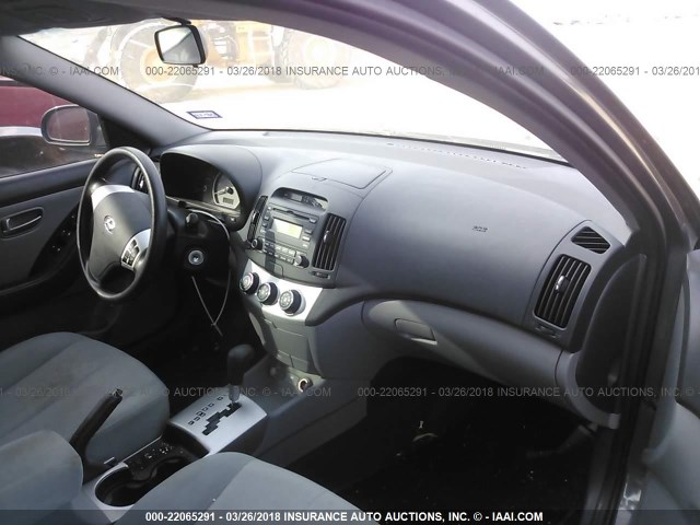 KMHDU46D29U603105 - 2009 HYUNDAI ELANTRA GLS/SE GRAY photo 5