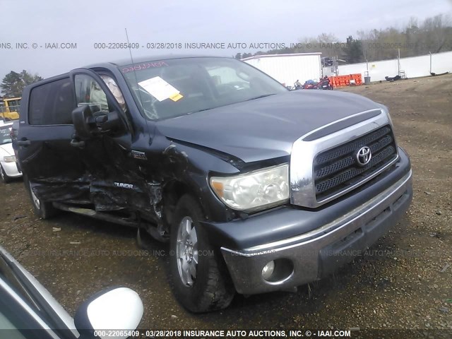 5TBDV541X7S462410 - 2007 TOYOTA TUNDRA CREWMAX SR5 BLUE photo 1