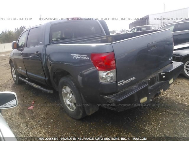 5TBDV541X7S462410 - 2007 TOYOTA TUNDRA CREWMAX SR5 BLUE photo 3