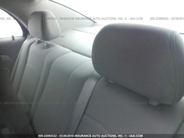 1G1ZA5E02A4101487 - 2010 CHEVROLET MALIBU LS ლურჯი ფოტო 8