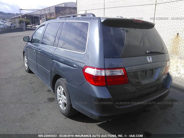 5FNRL38795B012755 - 2005 HONDA ODYSSEY EXL ნაცრისფერი ფოტო 3