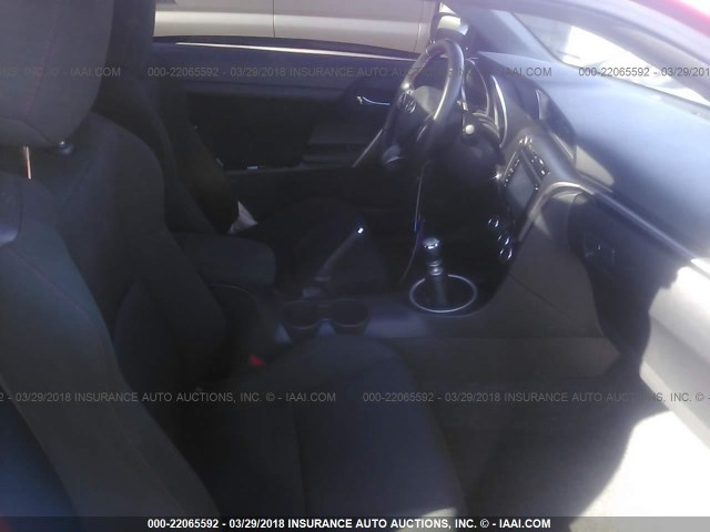 JTKJF5C72GJ026640 - 2016 TOYOTA SCION TC 红色 照片 5