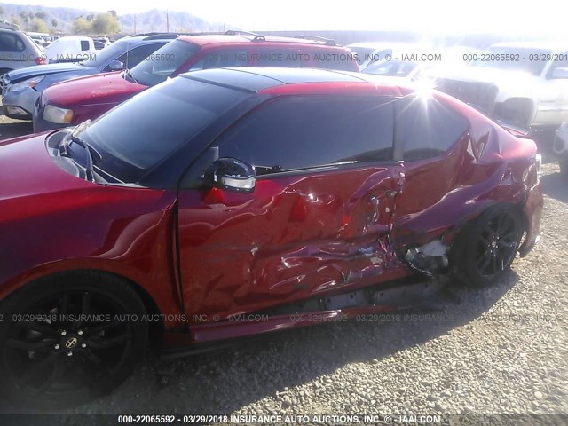 JTKJF5C72GJ026640 - 2016 TOYOTA SCION TC 红色 照片 6