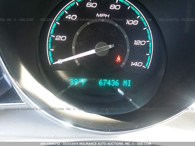 1G1ZB5E09CF302985 - 2012 CHEVROLET MALIBU LS 银色 照片 7