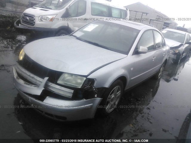 WVWBH63B81P023150 - 2001 VOLKSWAGEN PASSAT GLX SILVER photo 2