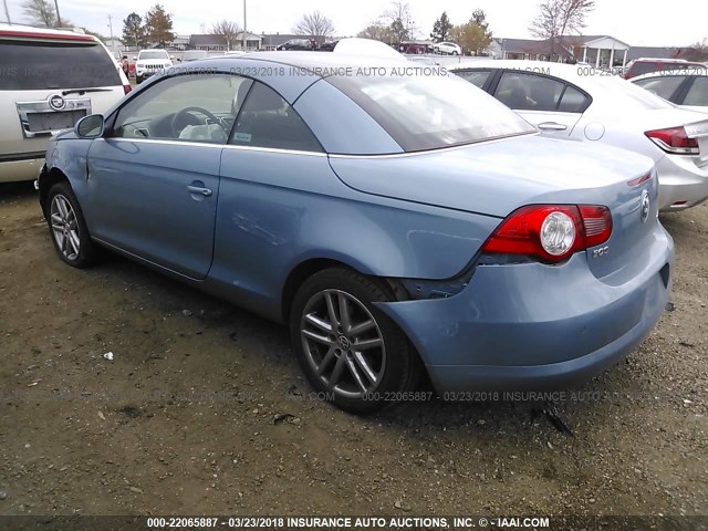 WVWFA71F88V019090 - 2008 VOLKSWAGEN EOS LUX 蓝色 照片 3