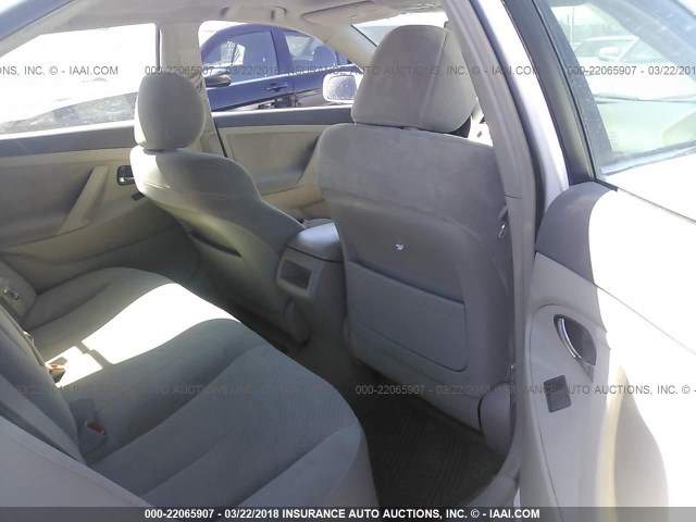 4T4BE46K09R051323 - 2009 TOYOTA CAMRY SE/LE/XLE Белый фото 8