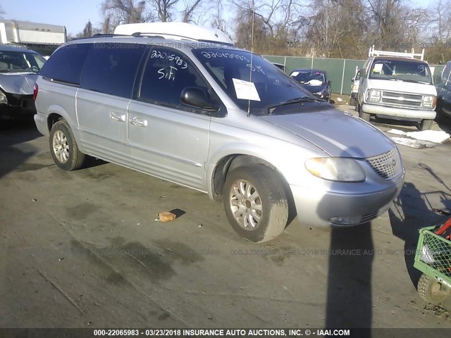 2C4GT54L72R623003 - 2002 CHRYSLER TOWN & COUNTRY LXI SILVER photo 1
