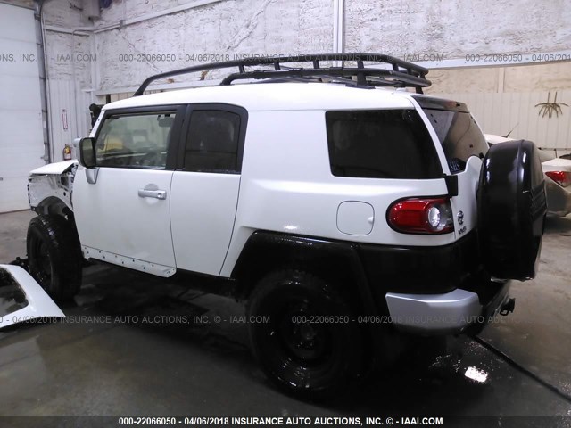 JTEBU4BF0EK201104 - 2014 TOYOTA FJ CRUISER WHITE photo 3