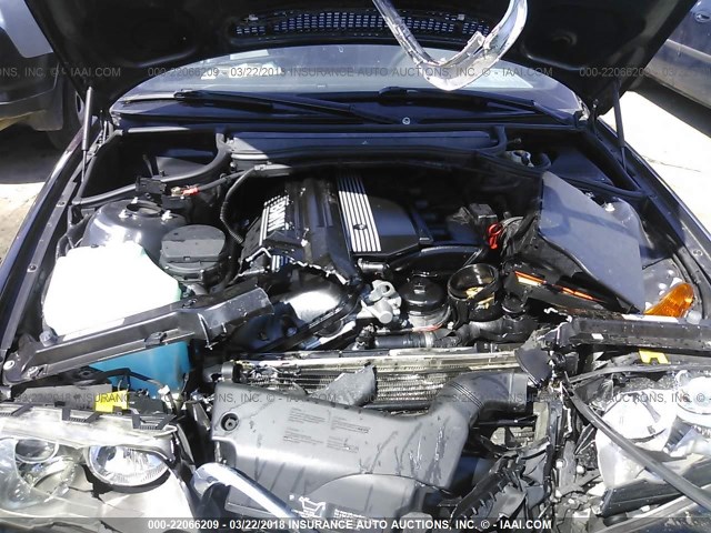 WBABS53491JU83088 - 2001 BMW 330 CI BLACK photo 10