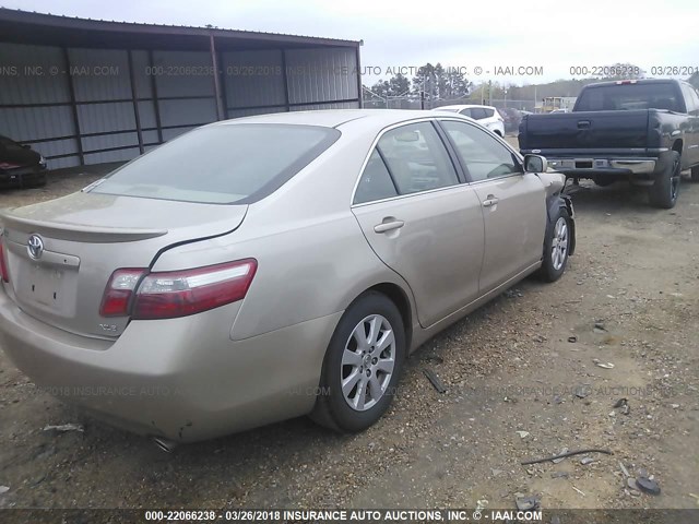 4T1BK46K27U506866 - 2007 TOYOTA CAMRY NEW GENERAT LE/XLE/SE TAN photo 4