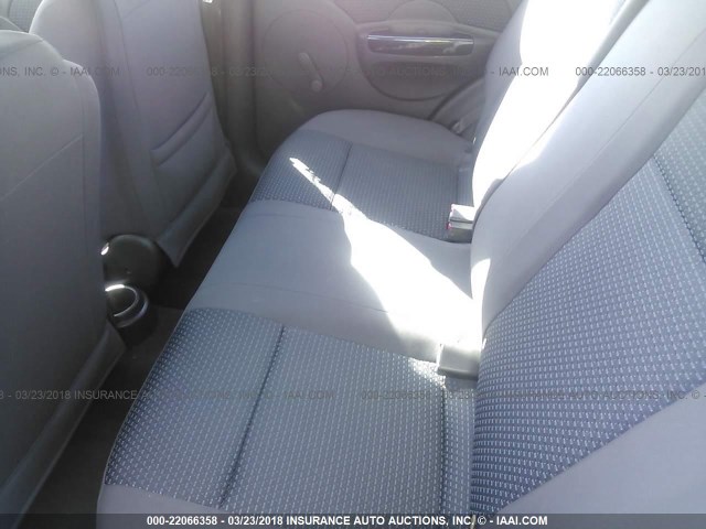 KL1TD66696B598349 - 2006 CHEVROLET AVEO LS BLUE photo 8