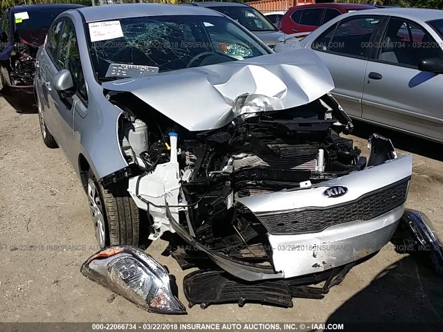 KNADM4A32H6014610 - 2017 KIA RIO LX SILVER photo 6