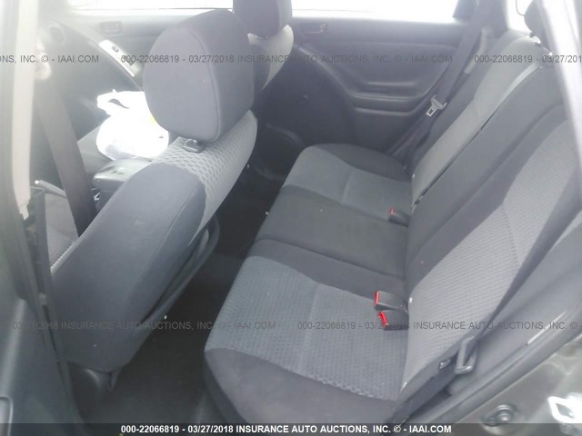 2T1KR32E37C681392 - 2007 TOYOTA COROLLA MATRIX XR GRAY photo 8
