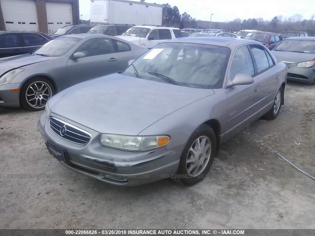 2G4WB52K0W1596851 - 1998 BUICK REGAL LS SILVER photo 2