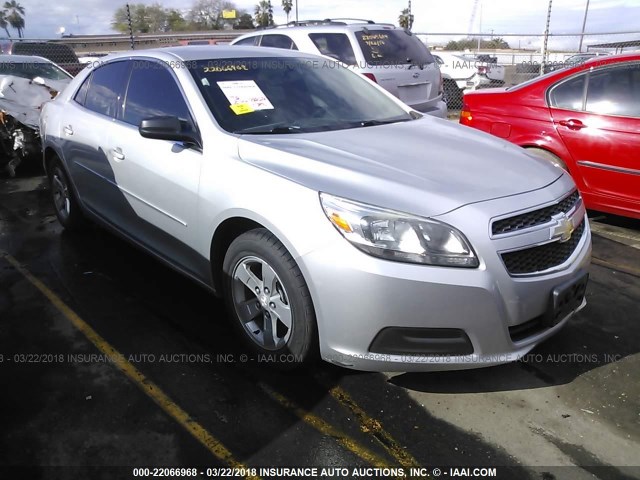 1G11B5SA2DF229583 - 2013 CHEVROLET MALIBU LS 银色 照片 1