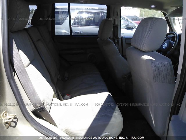 1J8HG48K26C173367 - 2006 JEEP COMMANDER TAN photo 8