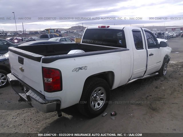 1GCRKREA9DZ352566 - 2013 CHEVROLET SILVERADO K1500 LS WHITE photo 4