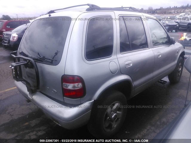 KNDJB723225160708 - 2002 KIA SPORTAGE SILVER photo 4