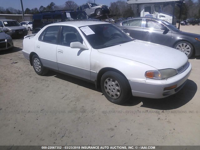 4T1BG12K7TU943648 - 1996 TOYOTA CAMRY DX/LE/XLE WHITE photo 1